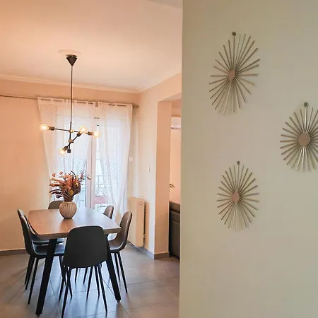Ipeirou Central Apartment Athens