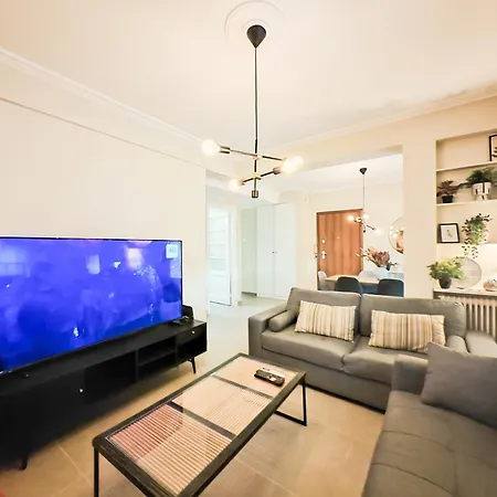 Apartment Ipeirou Central