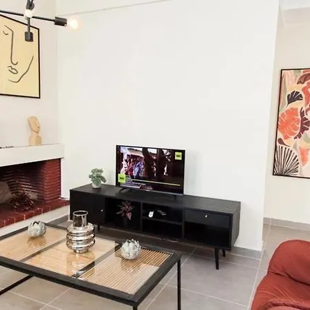 Ipeirou Central Apartment